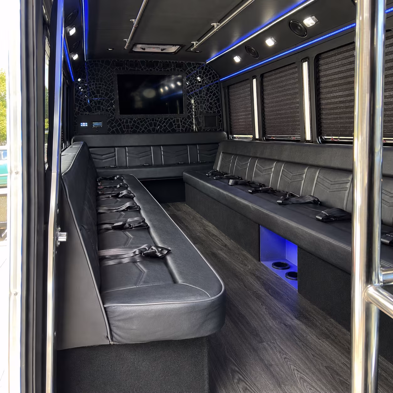 Moore Homecoming & Prom Party Bus Rentals