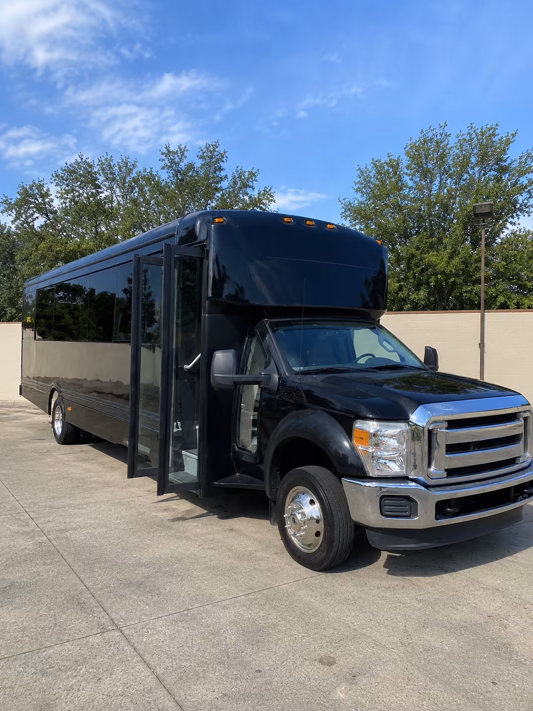 Oklahoma City Concert & Music Festival Transportation party bus exterior