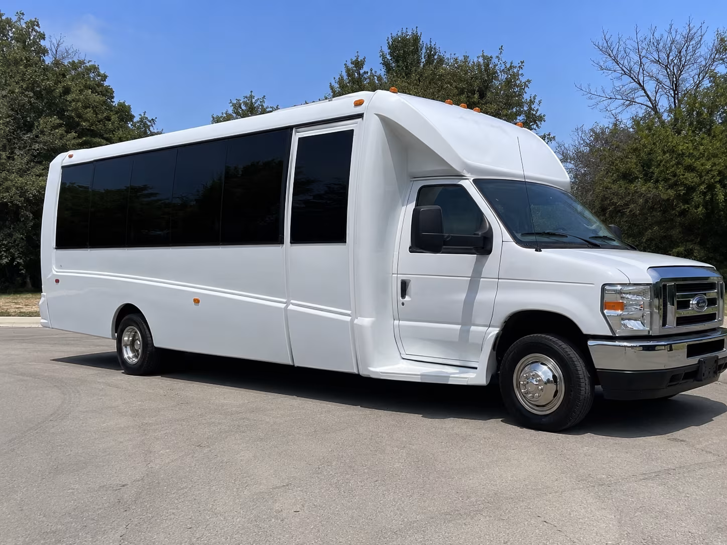 Tulsa Homecoming & Prom Party Bus Rentals